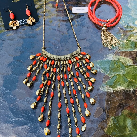 Bracelets 3 Orange Beads & 1 Tasseled - Picture 3 of 4